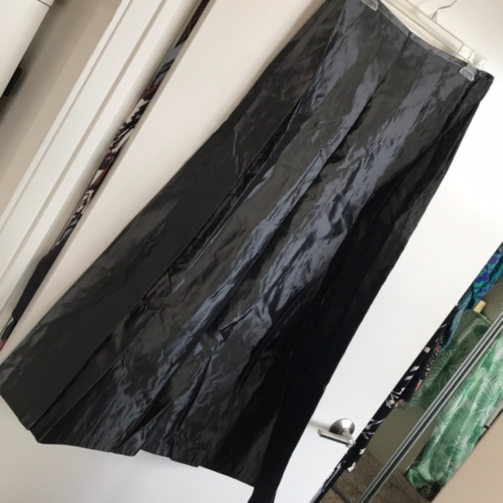 NWOT Pewter Formal Skirt